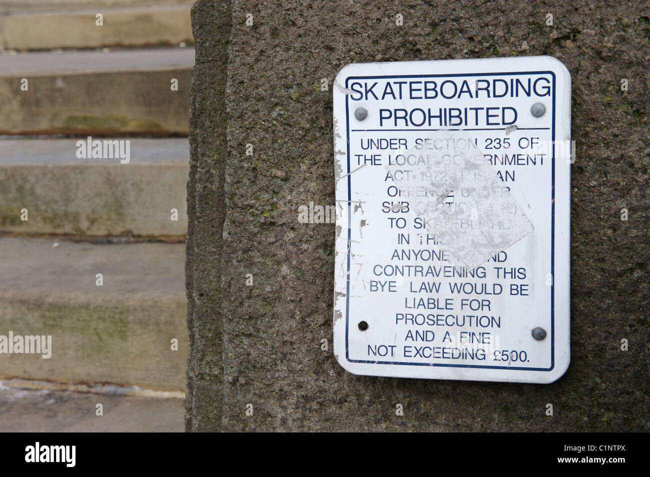 Skateboard verbotene Zeichen im England, UK Stockfoto