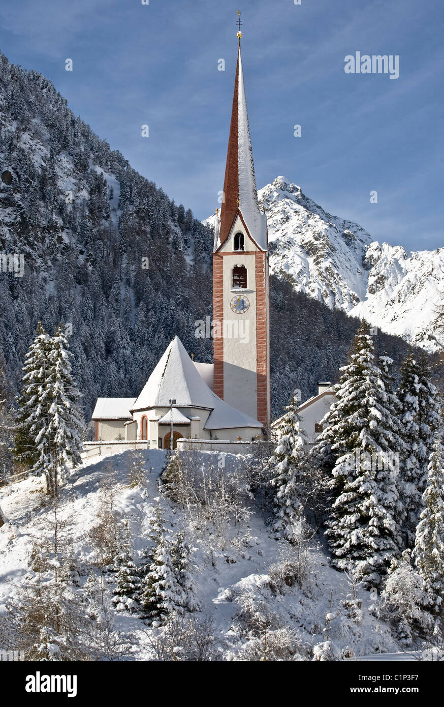 Spiss in Tirol, Dorfkirche Stockfoto