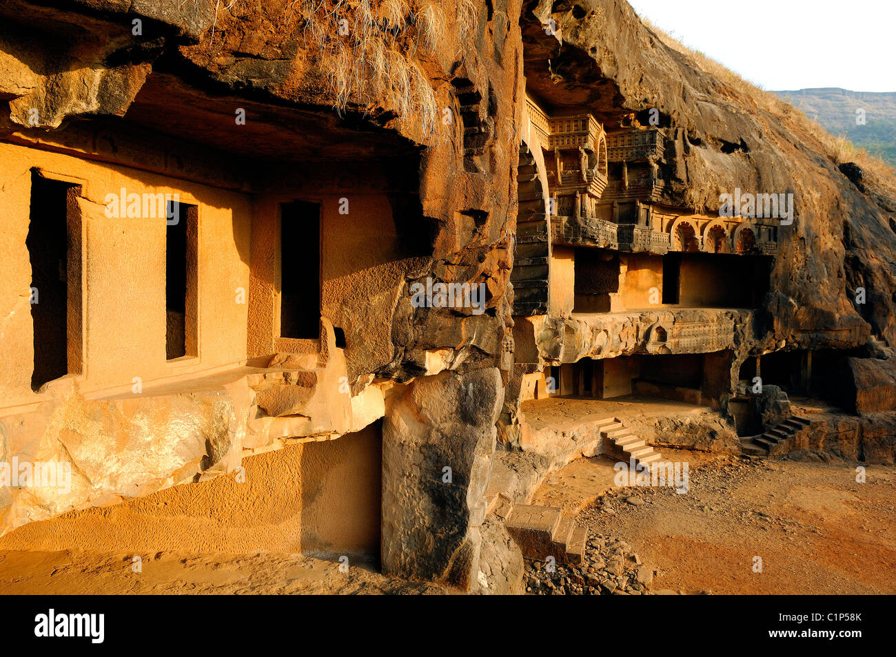 Indien, Karnataka, 2. Jahrhundert v. Chr. Bhaja Höhlen Stockfoto