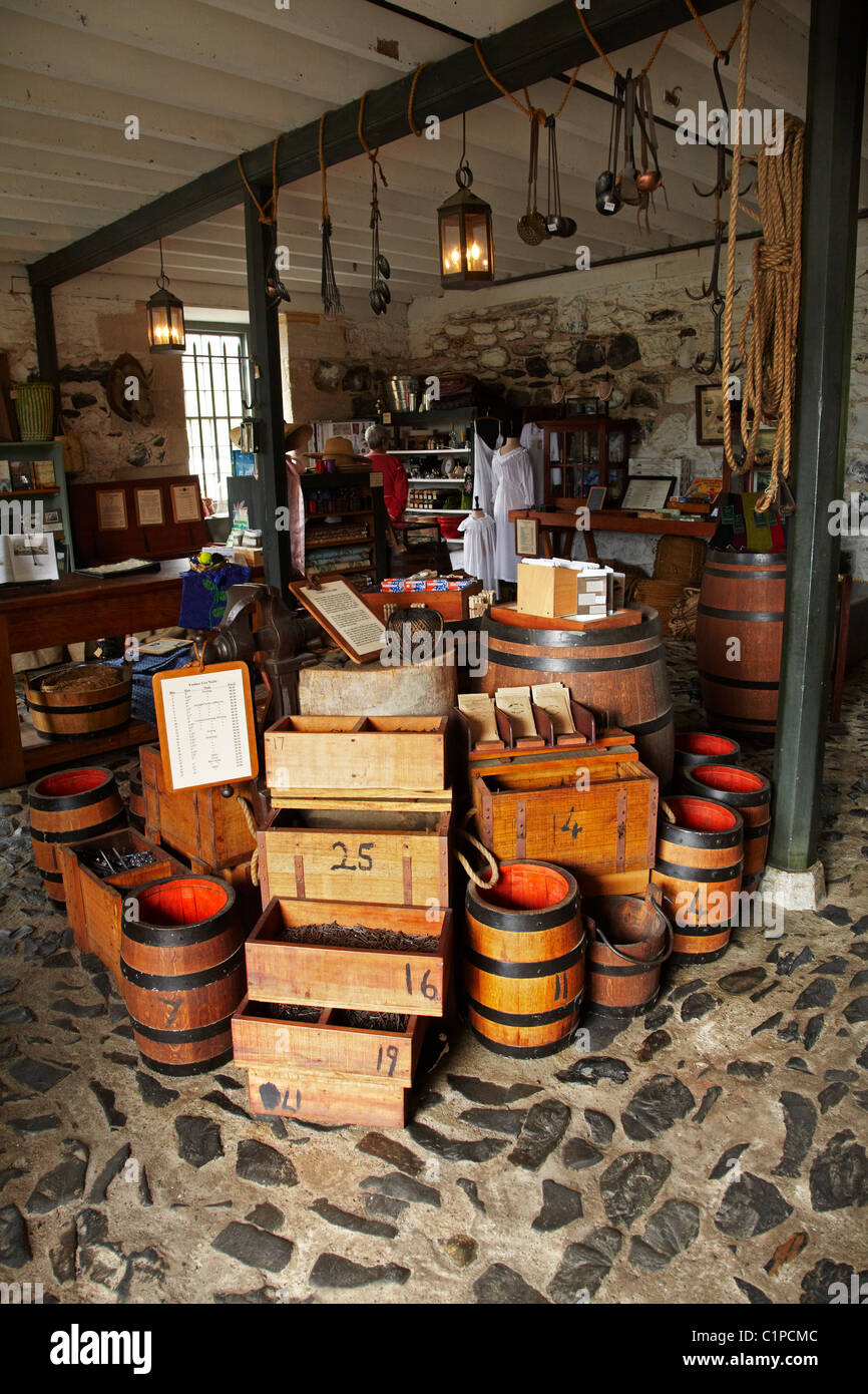Interior general store shop in Fotos und Bildmaterial in hoher Auflösung Alamy