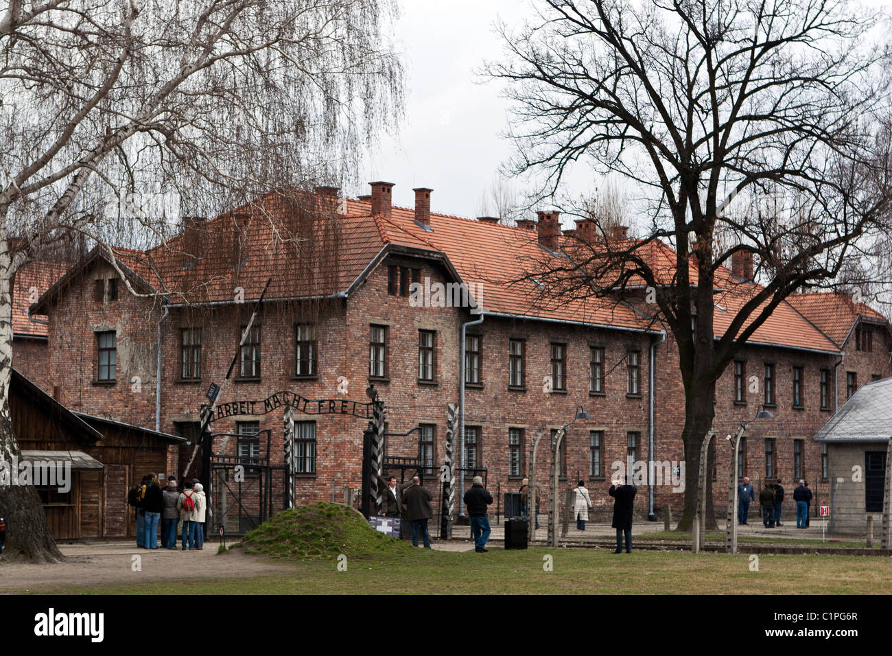Arbeit Macht Frei ("Arbeit macht frei") Tor, Auschwitz-Birkenau, Polen. Stockfoto