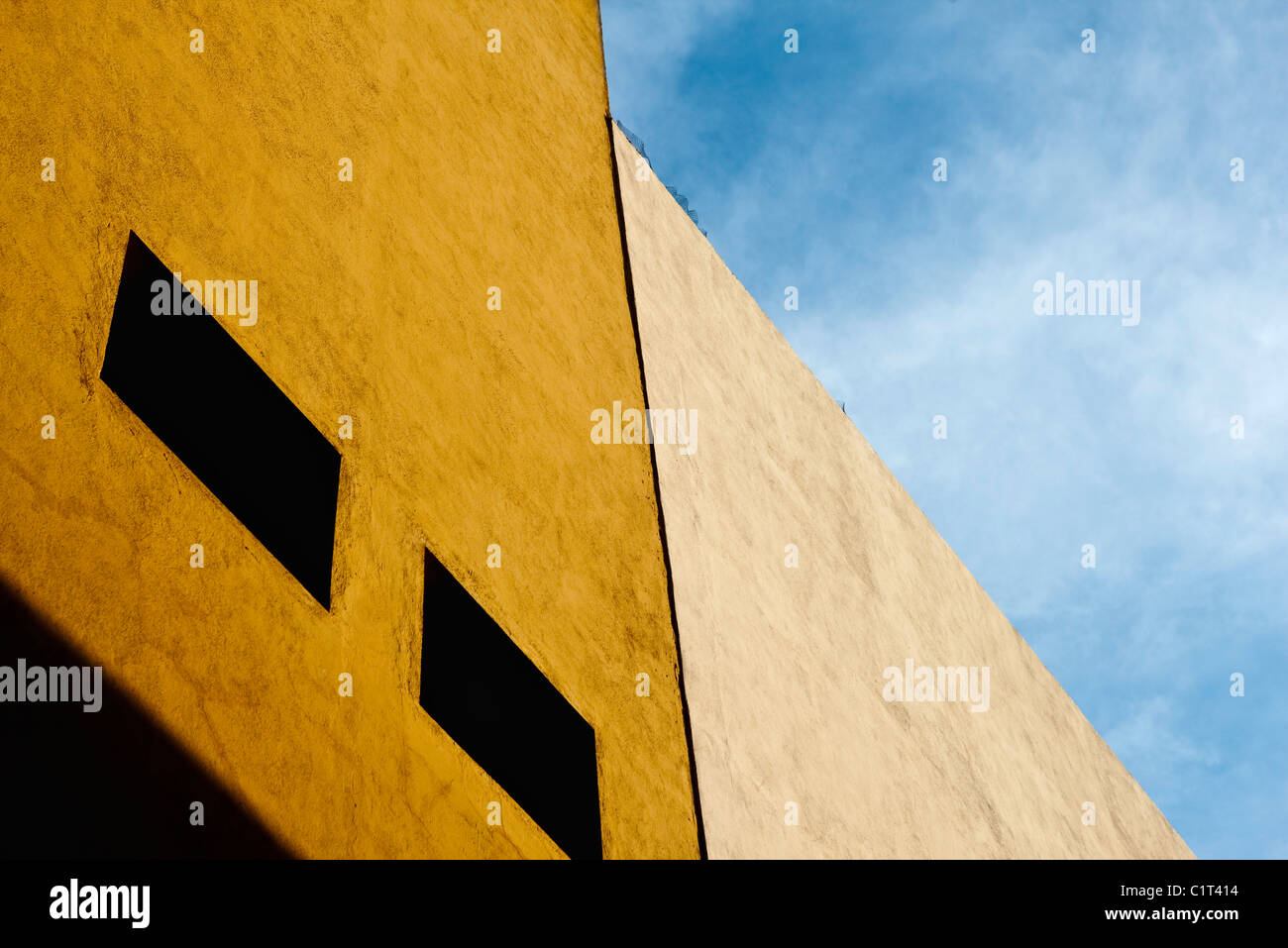 Gebäude-Fassade, beschnitten Stockfoto