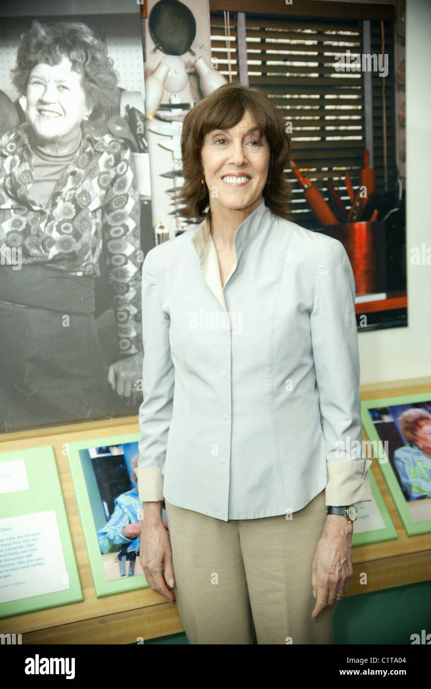 Nora Ephron Regisseur und Drehbuchautor Nora Ephron der "Julie & Julia" besucht die National Museum of American History präsentieren Stockfoto