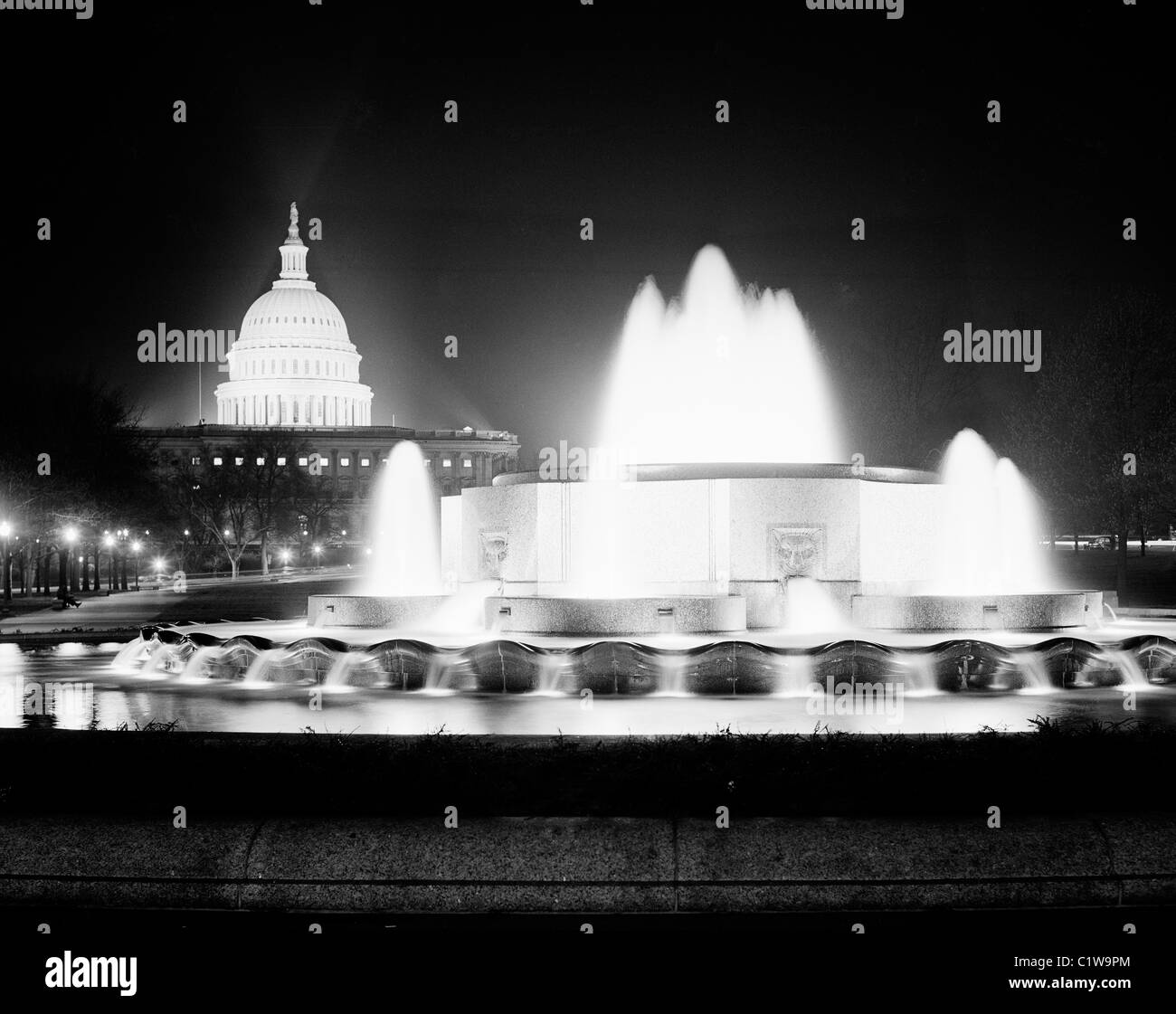 USA, Washington DC, Vereinigte Staaten Kapitol bei Nacht Stockfoto