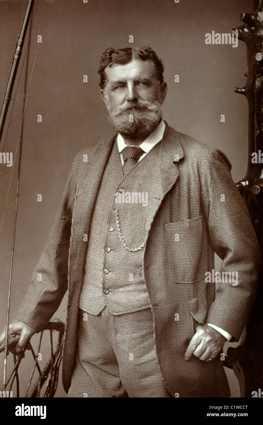 Porträt von Christopher Teesdale (1833-1893) British Soldier. Generalmajor in viktorianischer Tweed-Anzug und Weste Stockfoto