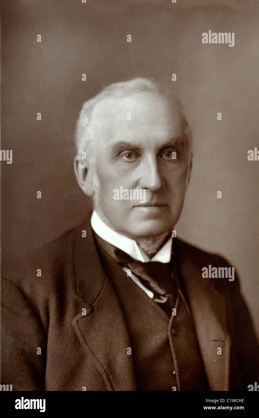 Porträt von Charles Arthur Russell (1832-1900), Baron Russell of Killowen, britischer Staatsmann und Politiker. Woodburytype Stockfoto