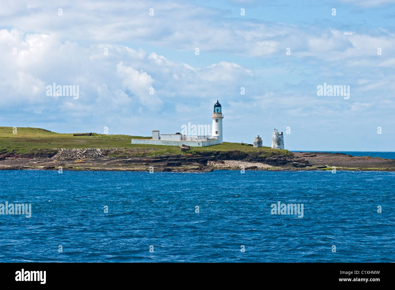 Leuchtturm auf der Insel Stroma liegen zwischen Orkney und Nord Schottland im Pentland Firth Stockfoto
