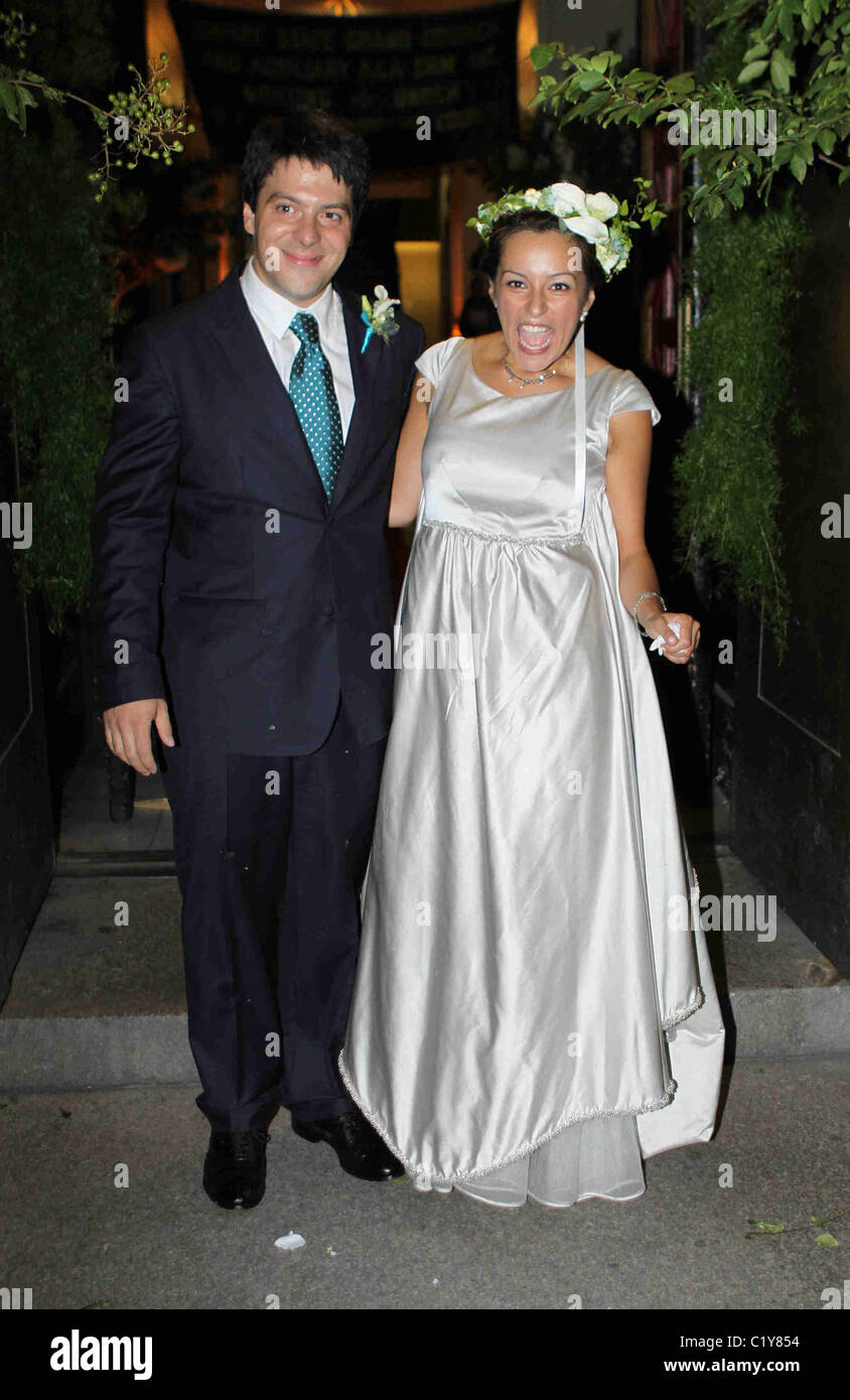 Die Hochzeit von Bernardo Guillermo und Eva PrinzValdes abgehaltenen All Saints Church in