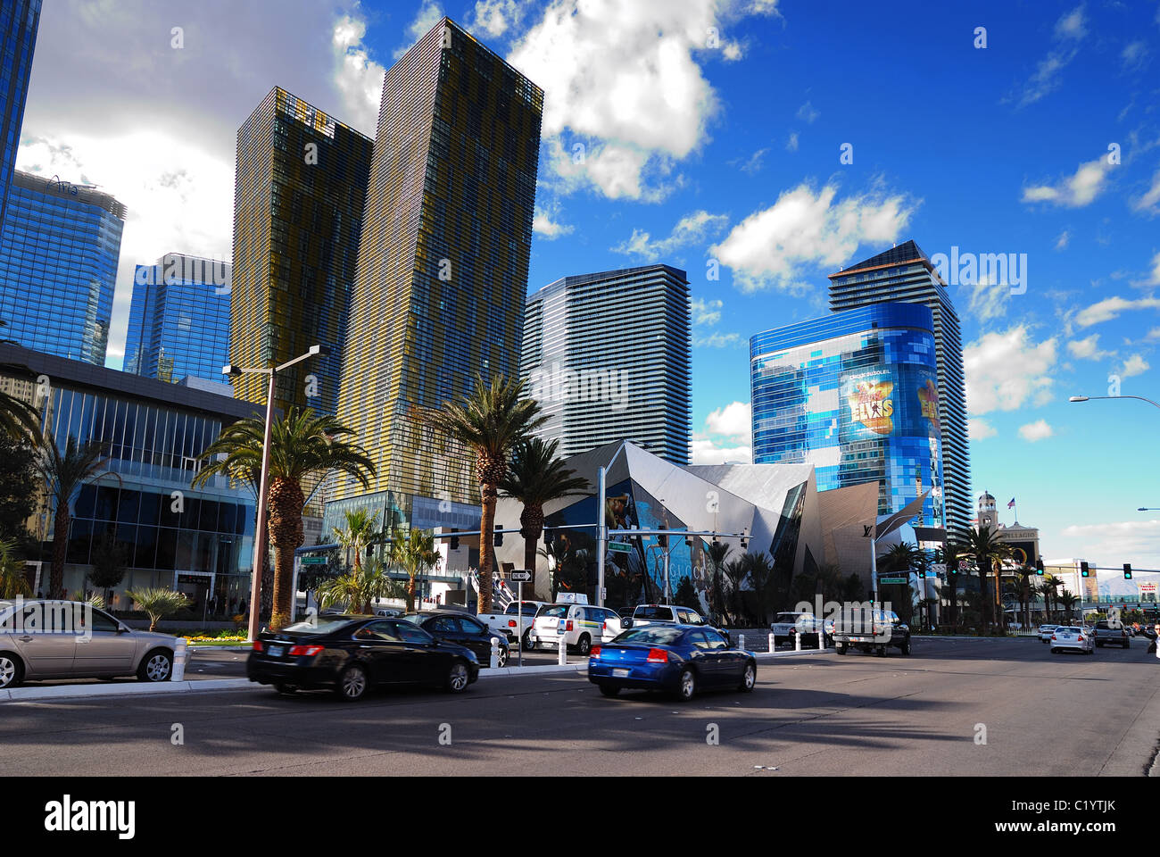 Las Vegas Strip Straßenansicht mit Luxushotels und Verkehr Stockfoto