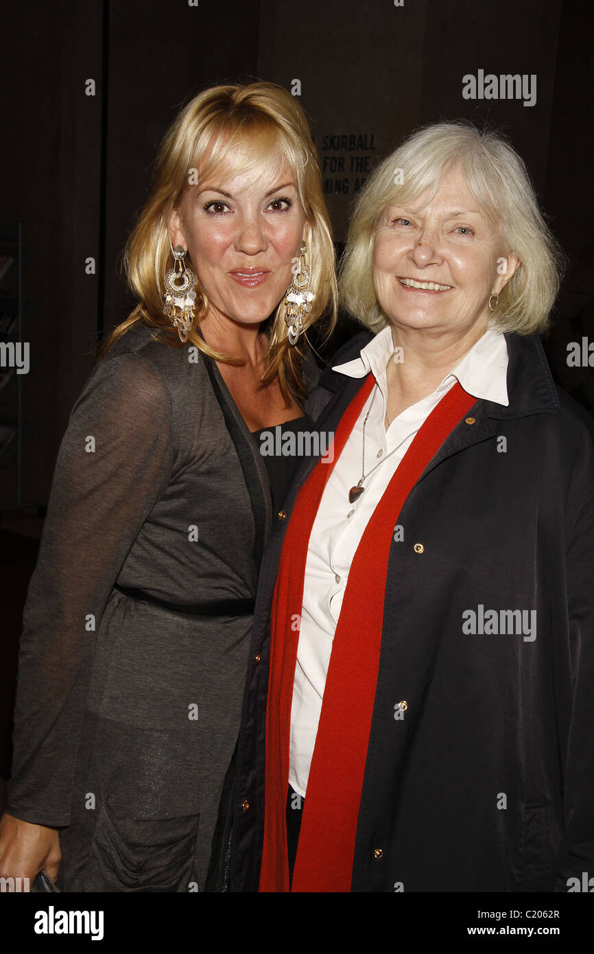 Heather Harlan Randall und Joanne Woodward The Public Theater und Labyrinth Theater Company präsentieren die Premiere des Stockfoto