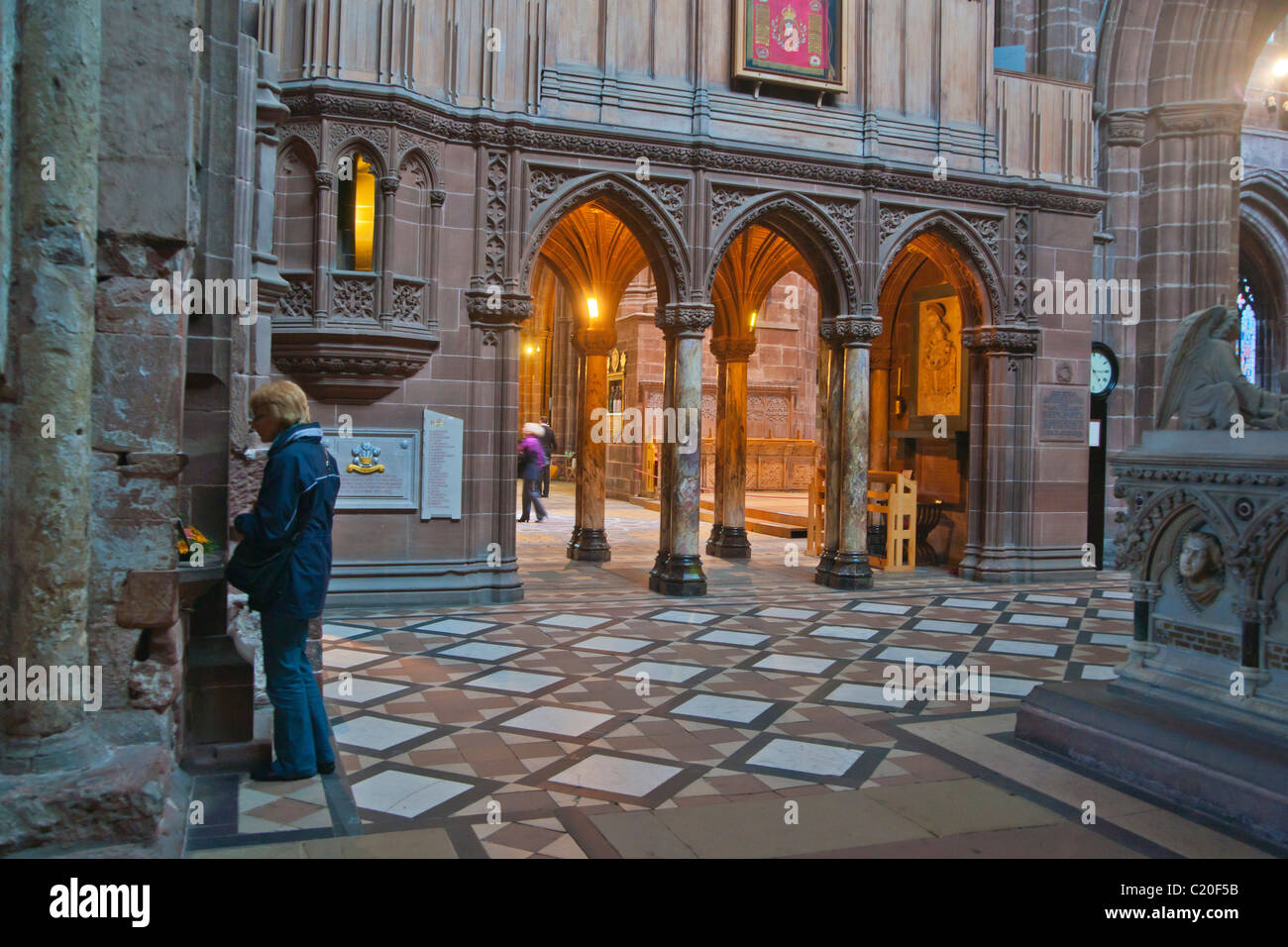 Chester Kathedrale, innen, Stadtzentrum, England, März 2011 Stockfoto