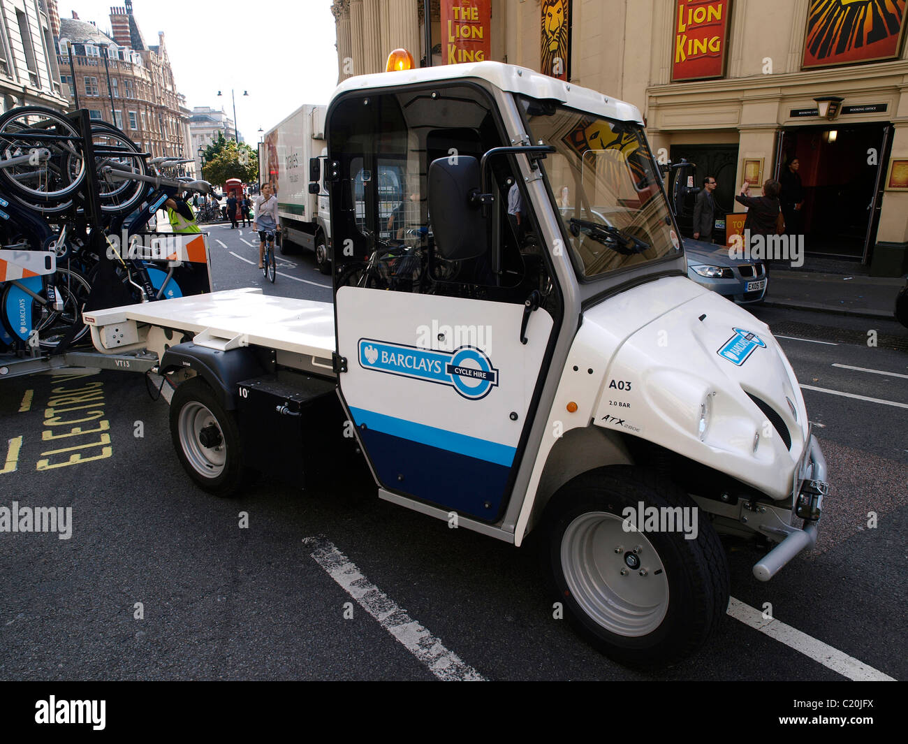 Elektrische Wartung Fahrzeug Transport-Fahrräder für die Barclays TFL-Fahrrad-Regelung Stockfoto