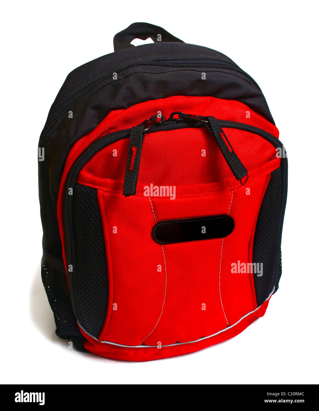 roten und schwarzen Rucksack isoliert auf weißem Hintergrund Stockfoto