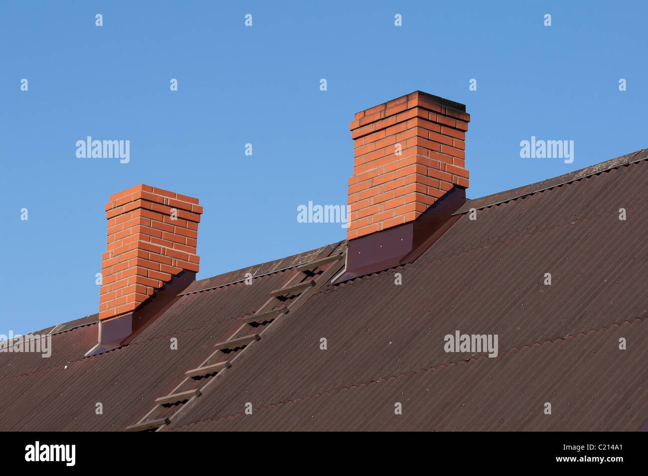 Ziegel-Schornstein Stockfoto