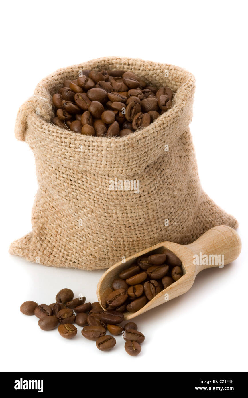 Kaffeebohnen im Leinensack Stockfoto