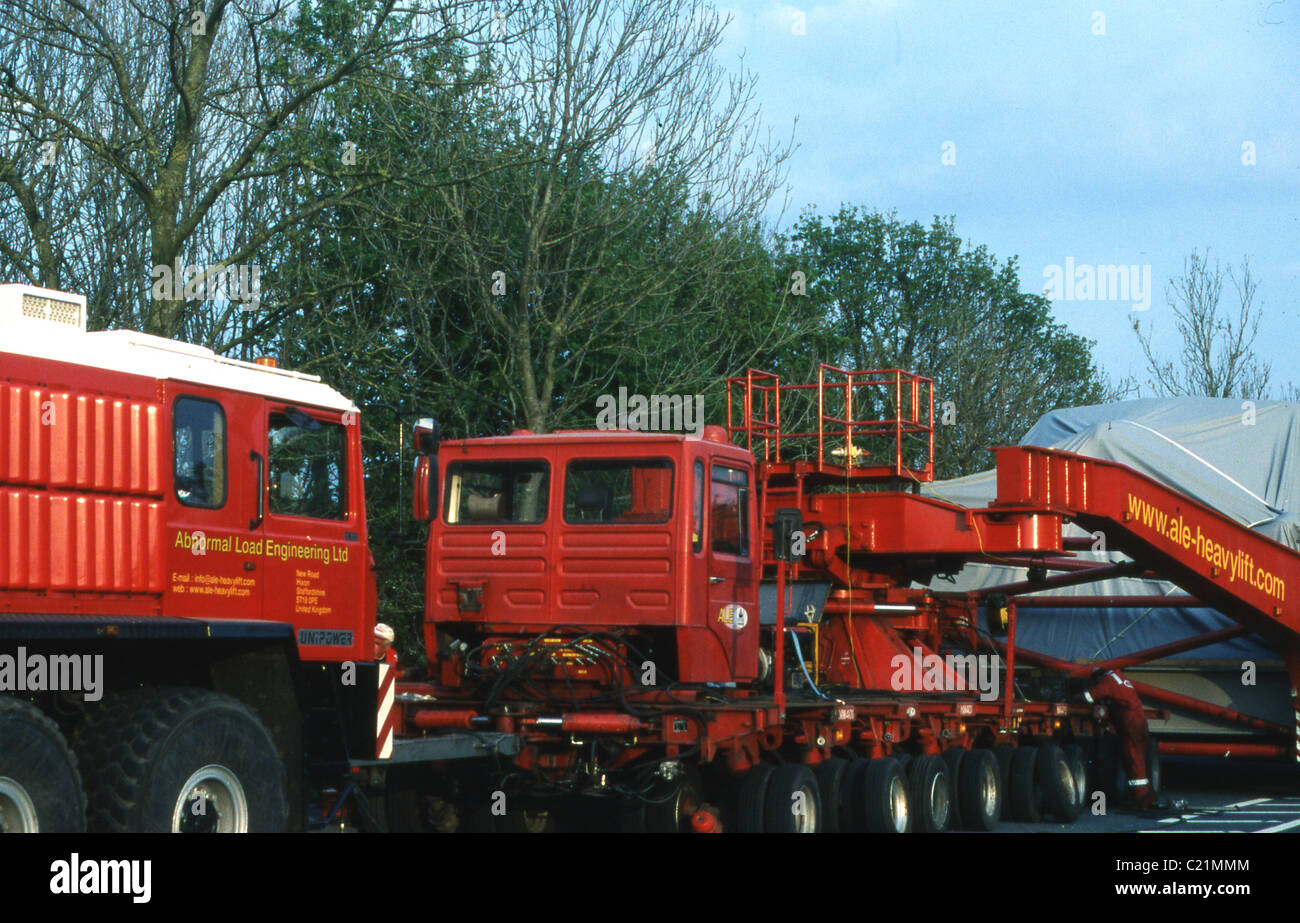 Abnorme Belastung Anhänger, England. Stockfoto