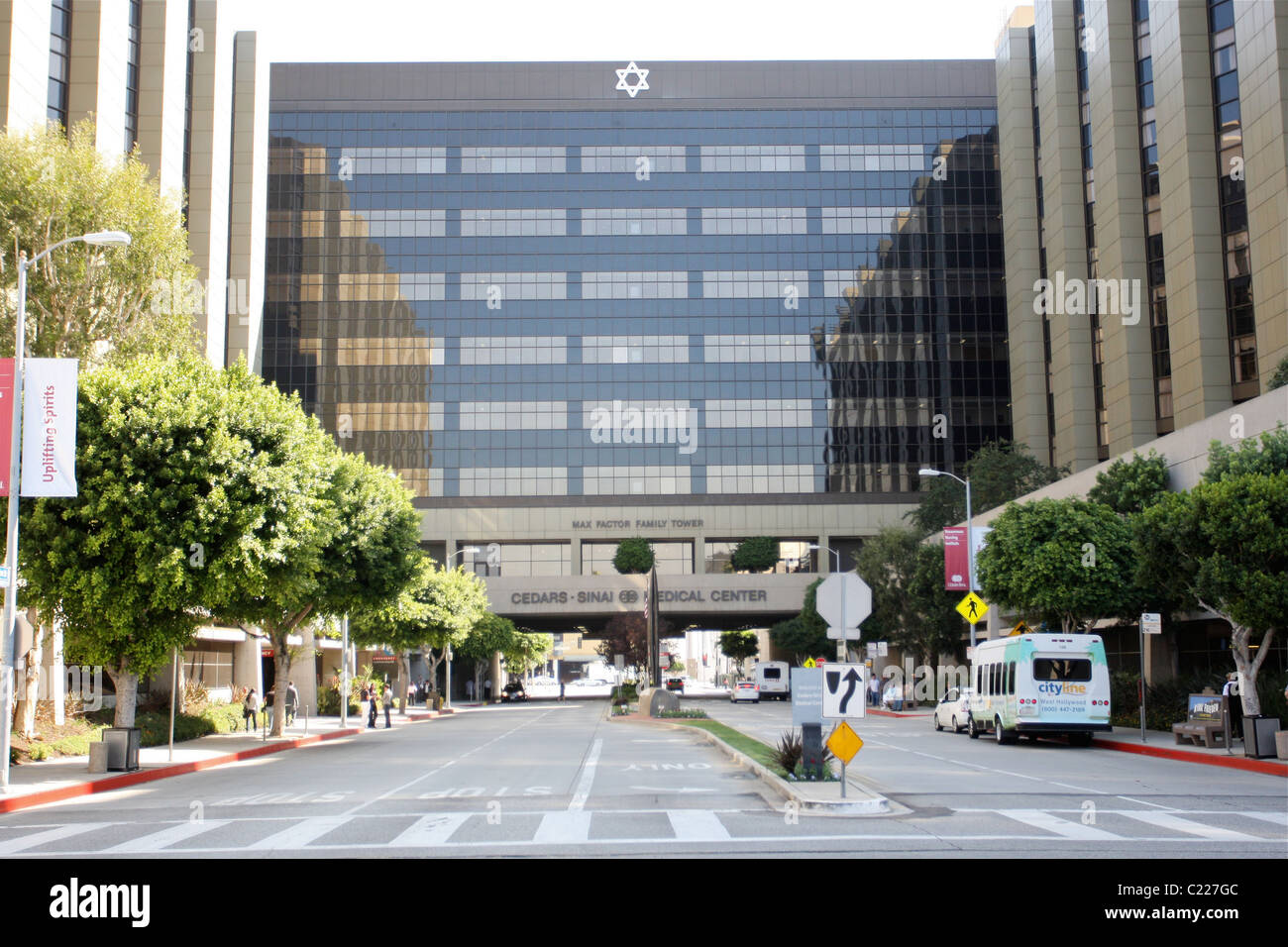 Gesamtansicht des Cedars Sinai Hospital Los Angeles, Kalifornien - 09.10.09 Michael Wright / Stockfoto