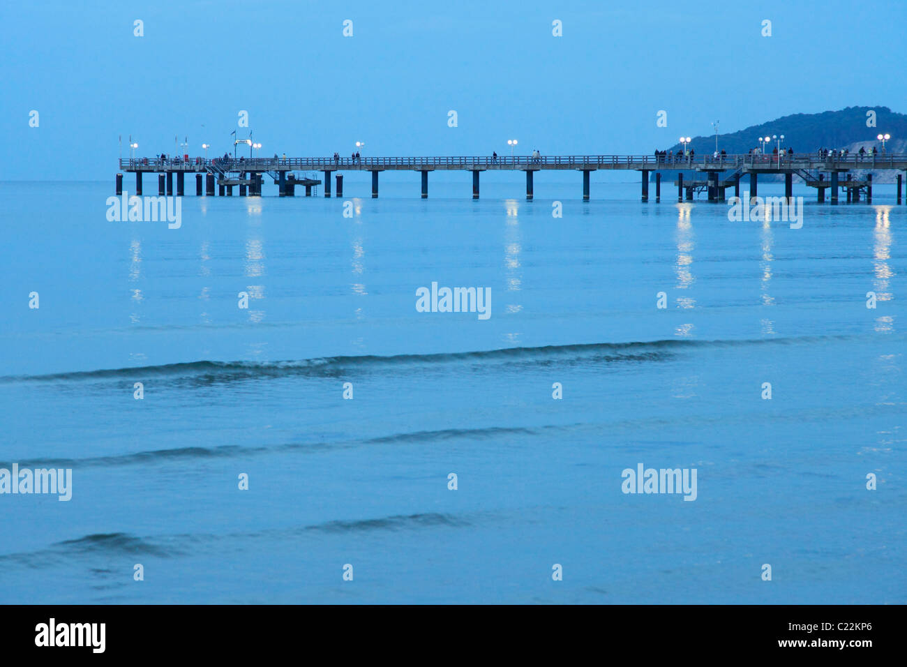 Pier in Ostseebad Binz in Deutschland; Seebrücke in Binz Stockfoto