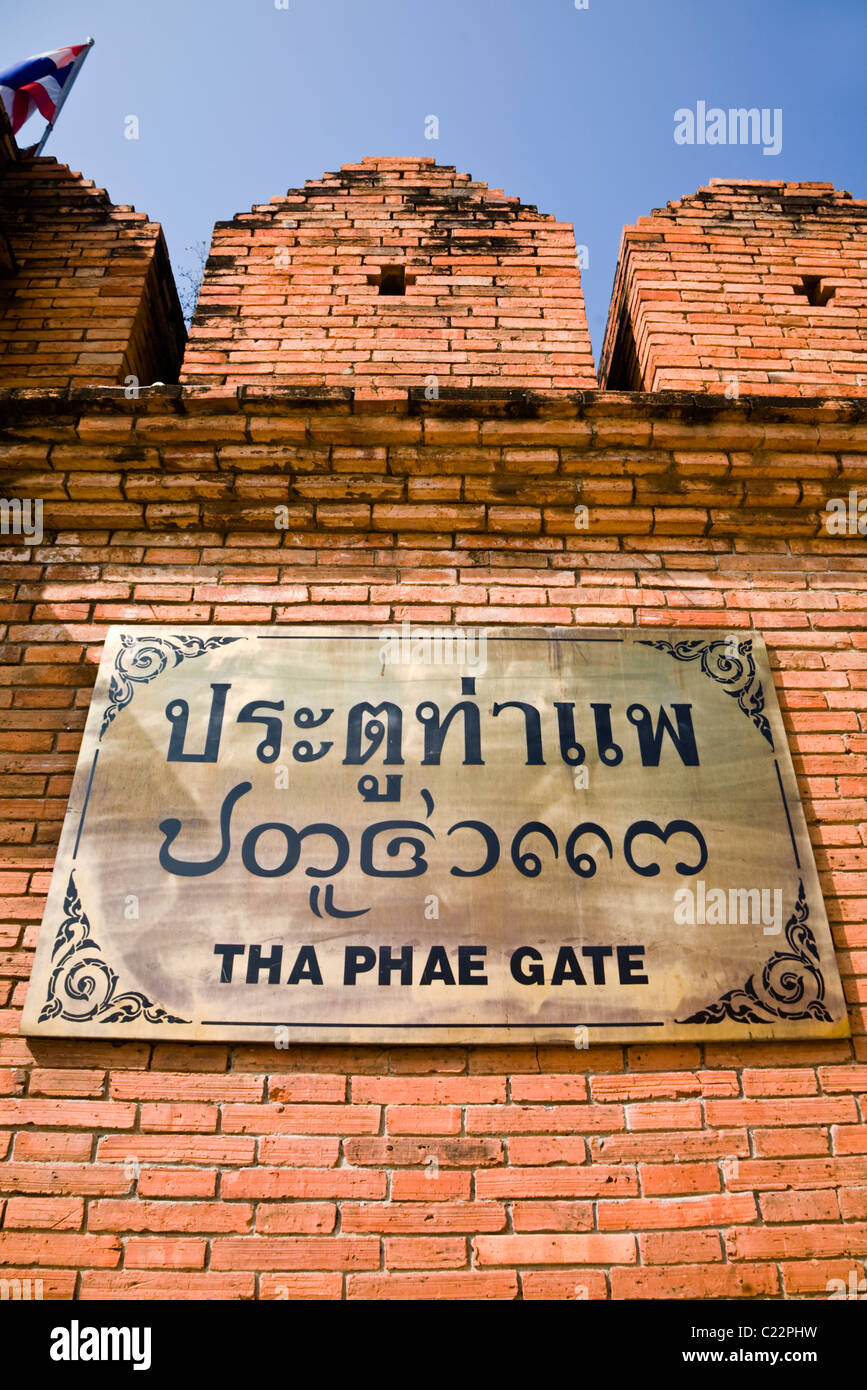 Alte Stadtmauer in Tha Phae Gate. Chiang Mai, Chiang Mai, Thailand Stockfoto