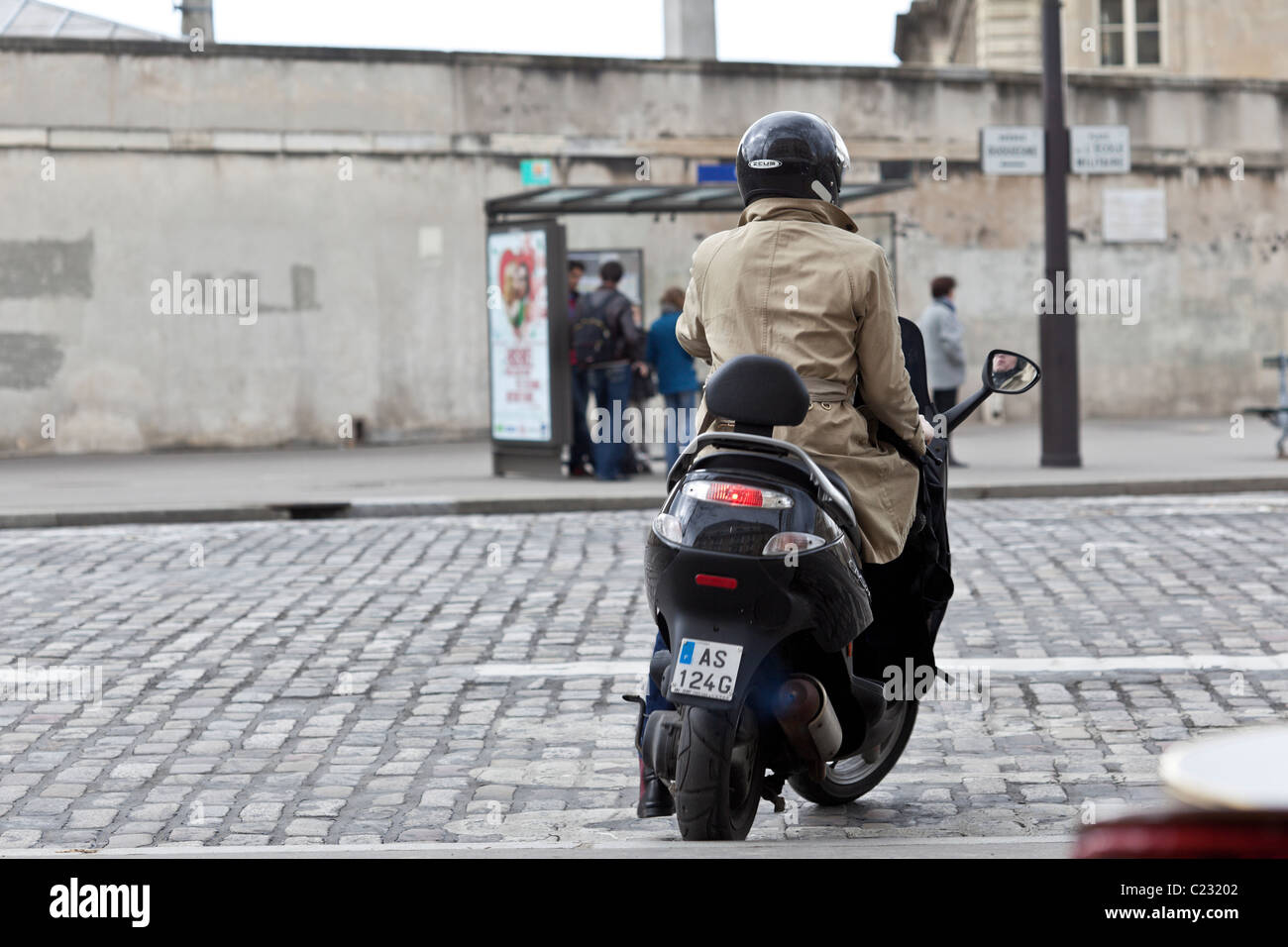 Motorrad / Moto; Paris, Frankreich, Europa. Charles Lupica Stockfotografie  - Alamy