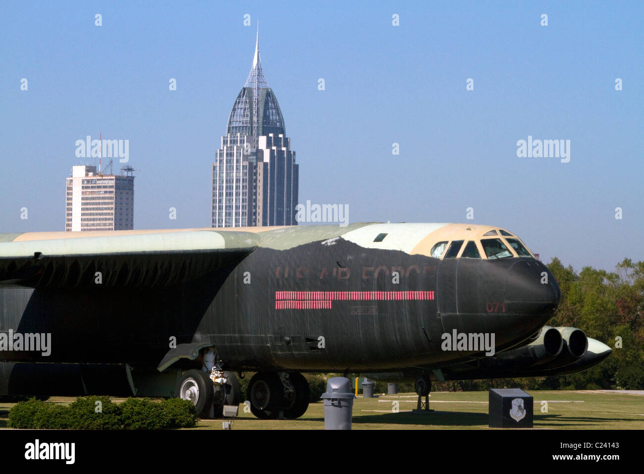 "Calamity Jane" B-52D Bomber befindet sich im Battleship Memorial Park, Mobile, Alabama, USA. Stockfoto