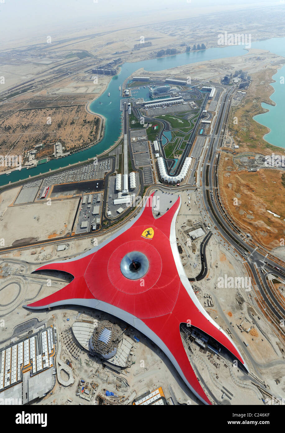 Ferrari World Ferrari-Fans werden in der Lage, die ultimative Benzin-Kopf Fix nächstes Jahr zu bekommen, wenn der Ferrari World Themenpark öffnet Stockfoto