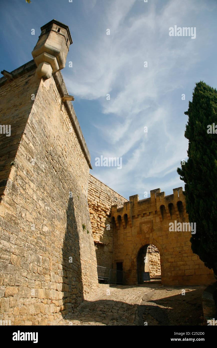 Die Festung in Ansouis, Vaucluse, Provence, Frankreich. Stockfoto