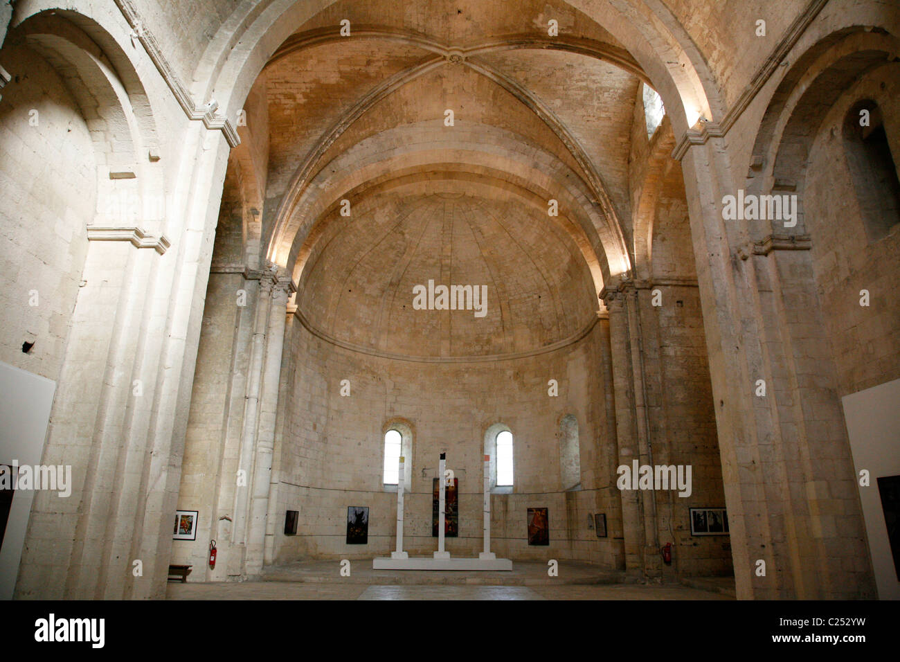 12. Jahrhundert Stiftskirche, Abbaye de Montmajour, Provence, Frankreich. Stockfoto