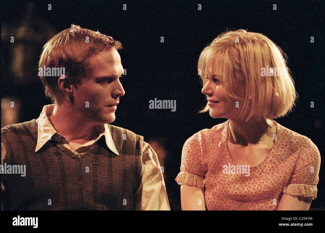 DOGVILLE (2003) NICOLE KIDMAN, PAUL BETTANY, LARS VON TRIER (DIR) 005 MOVIESTORE SAMMLUNG LTD Stockfoto