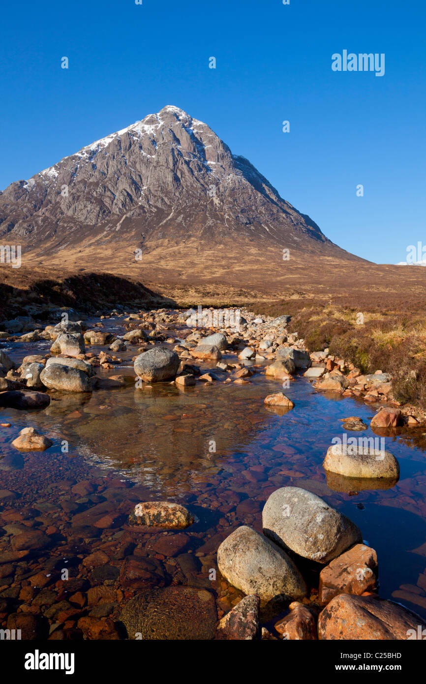 Buachaille Etive Mor und dem Fluss Coupall schottischen Highlands Schottland UK GB EU Europa Stockfoto