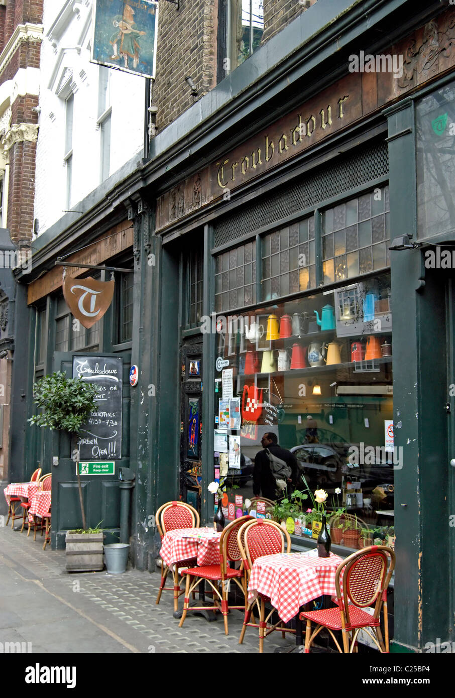 Fassade des aus der Troubadour, ein Restaurant, Kaffeebar und bekannter Volksmusik Veranstaltungsort in London, england Stockfoto