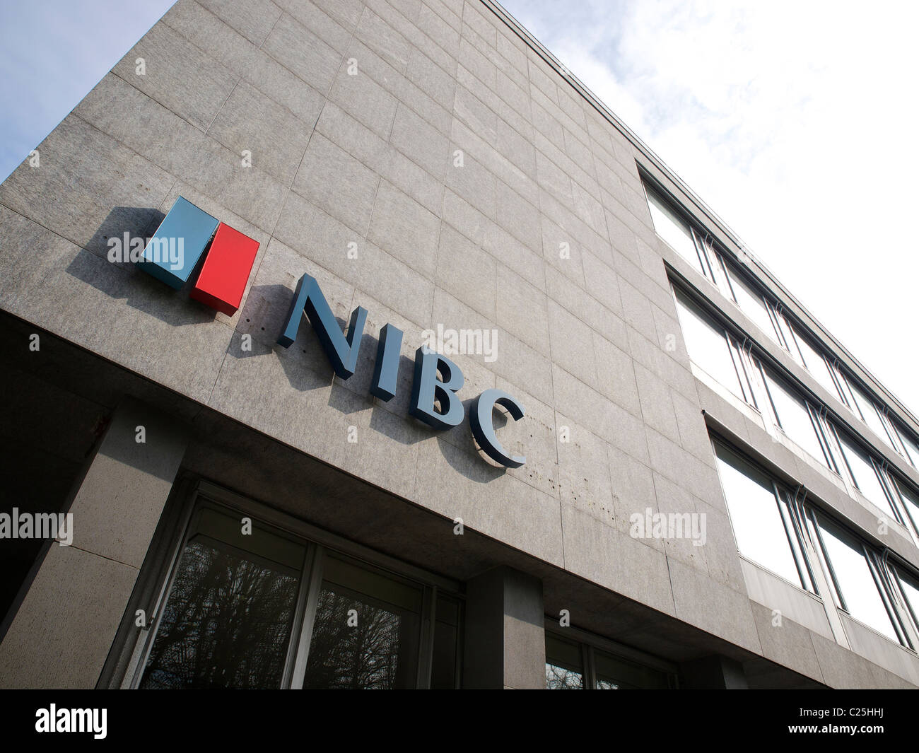 NIBC Gebäude den Haag, Niederlande. NIBC ist eine internationale Business-Bank, die weltweit tätig ist. Stockfoto
