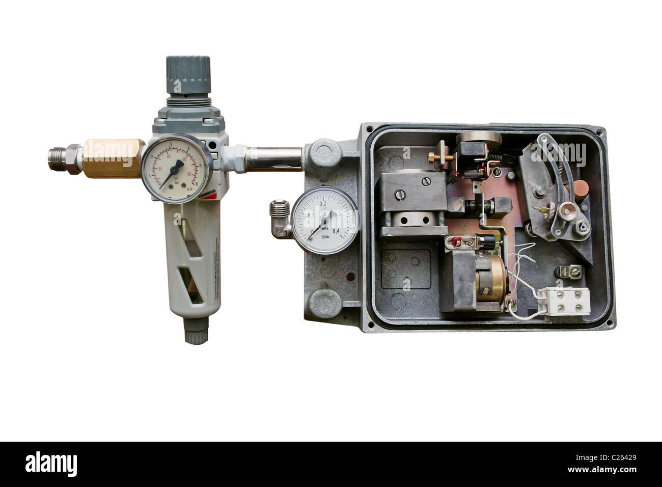 Mechanismus zur Kontrolle der pneumatischen Ventilen. Isoliert auf weißem Hintergrund. Stockfoto