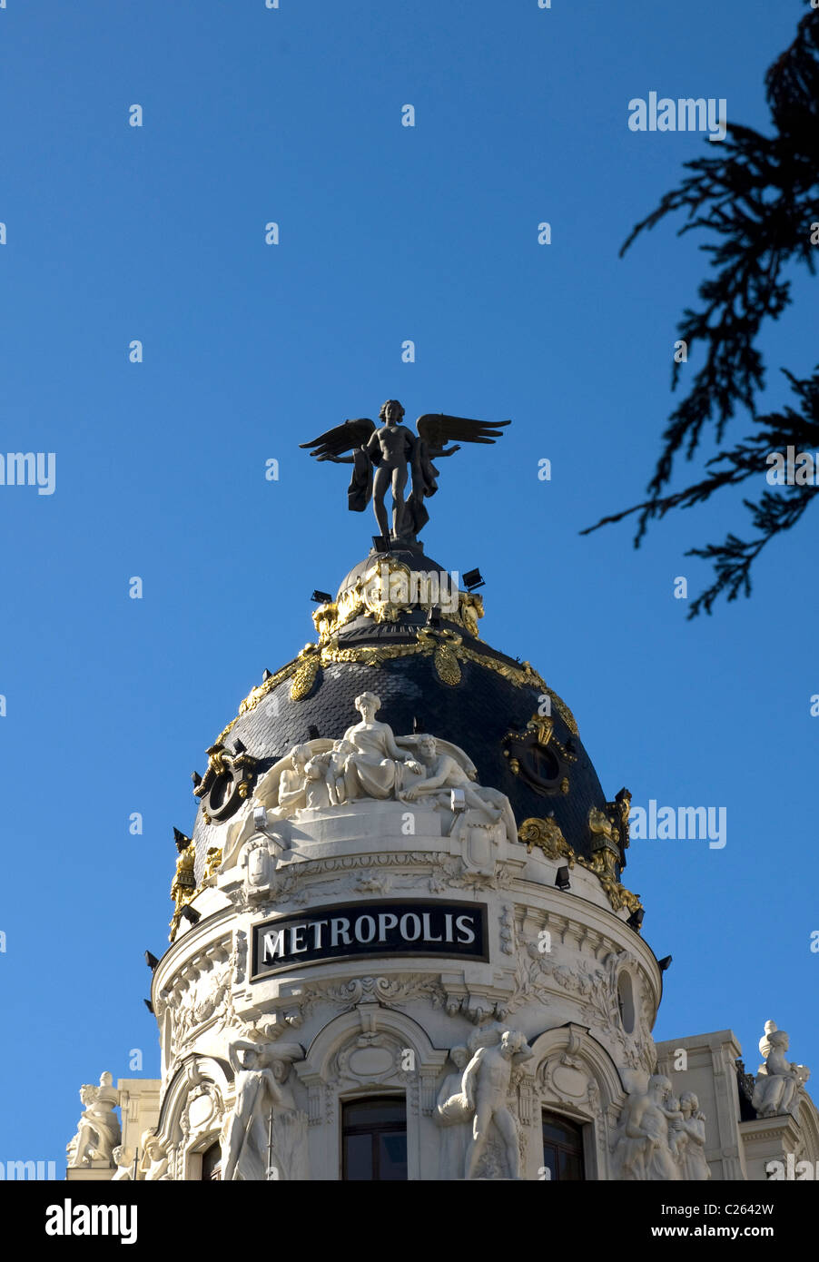 Metropolis Gebäude.  Alcalá. Madrid. Spanien. Stockfoto