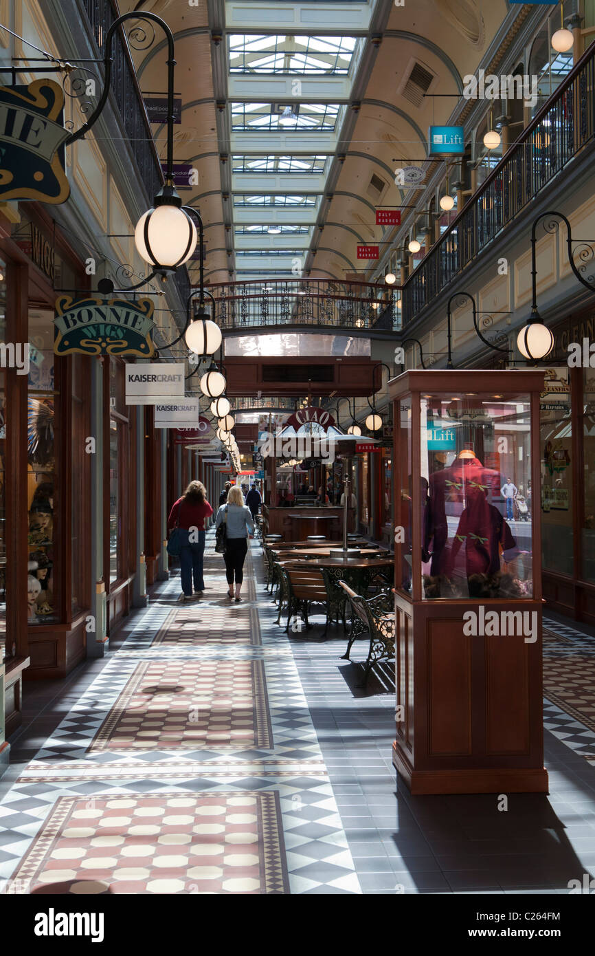 Innere des Adelaide Arcade, Adelaide, Südaustralien Stockfoto