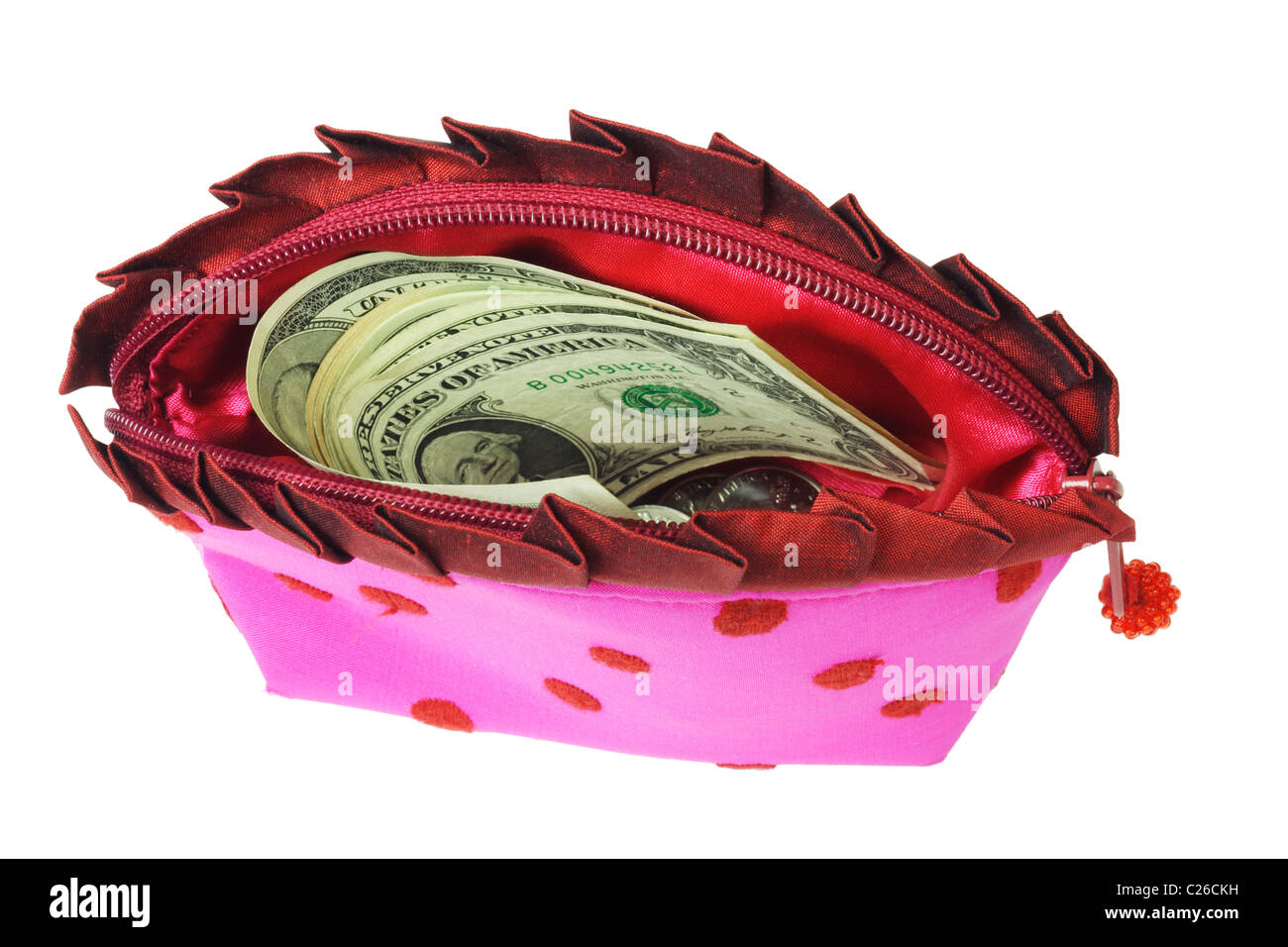 Erhöhten Blick auf US-Dollar in offenen Damenportemonnaie Rosa auf weißem Hintergrund Stockfoto