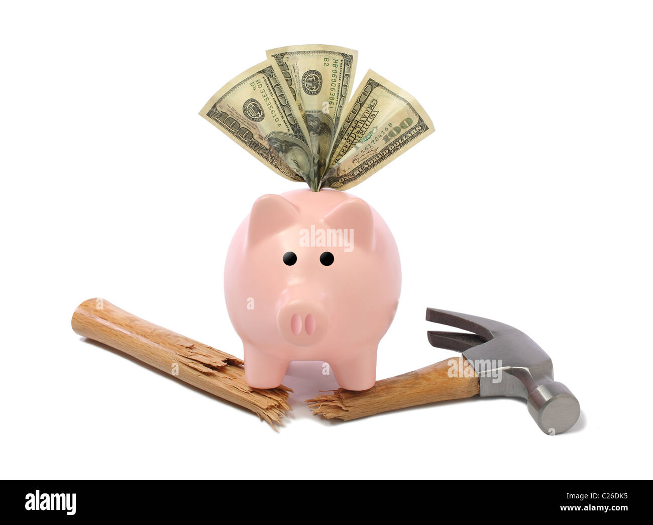 Starkes Sparschwein mit Geld und zerbrochenem Hammerausschnitt Weißer Hintergrund Stockfoto