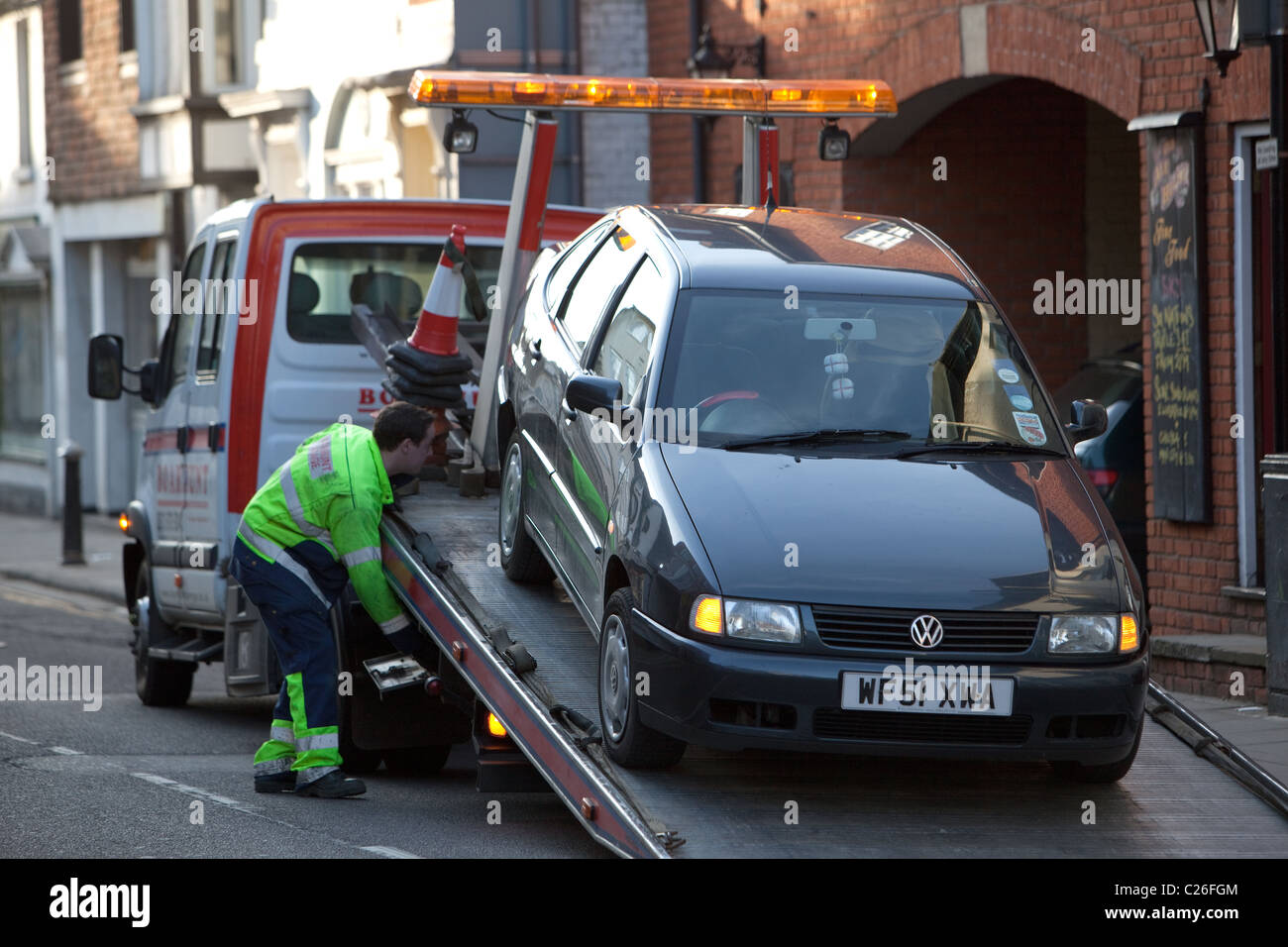 Pannenhilfe, Auto Salisbury England UK aufgeschlüsselt Stockfoto