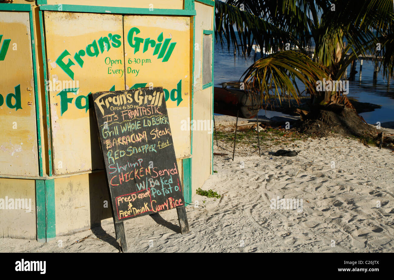 Strandrestaurant auf Caye Caulker Insel Belize Stockfoto