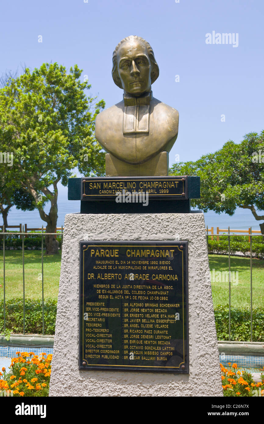 Statue des Heiligen Marzellin Champagnat, Gründer der Marist Brothers, Miraflores, Lima, Peru Stockfoto