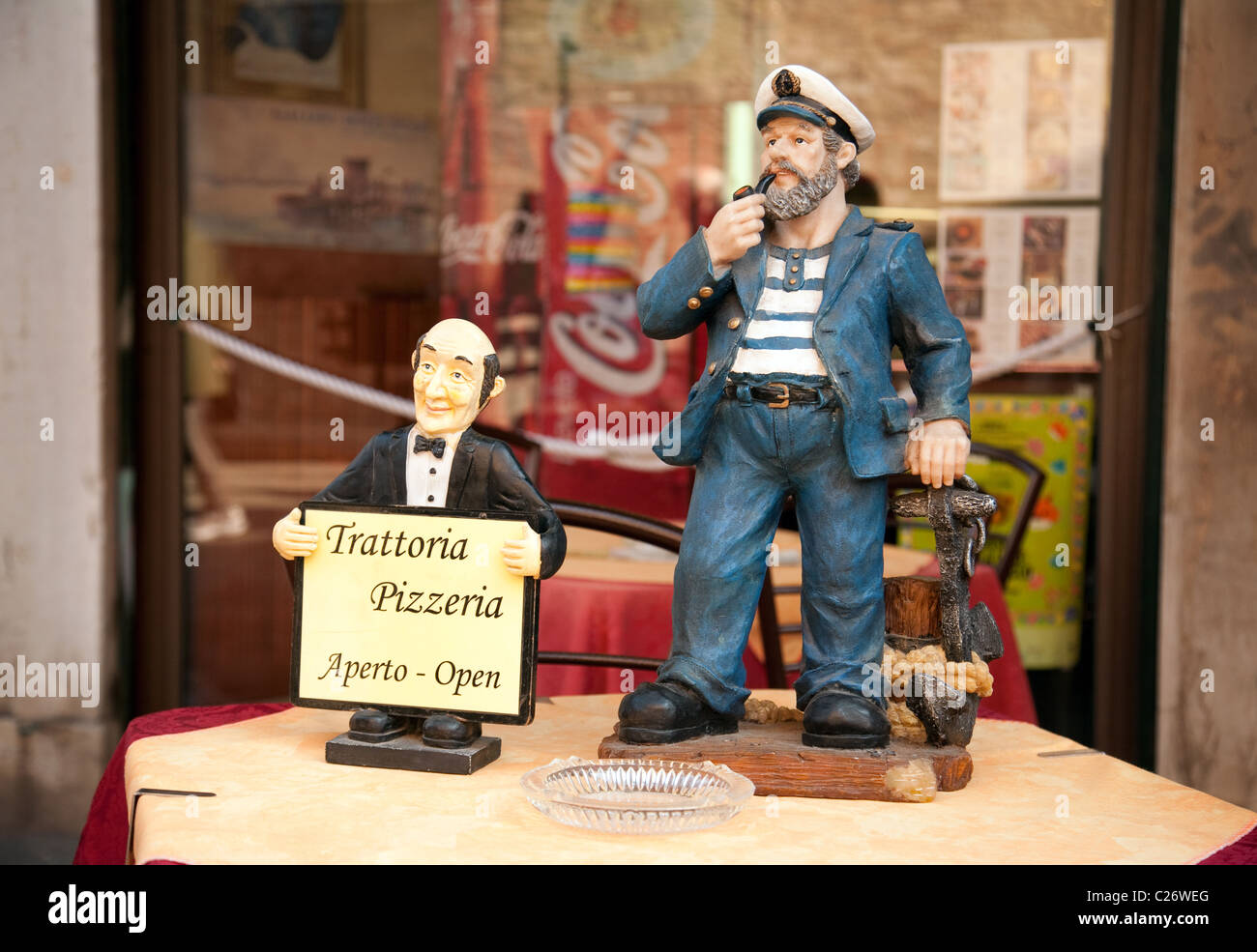 Italienisches Restaurant öffnen Zeichen, Venedig, Italien Stockfoto
