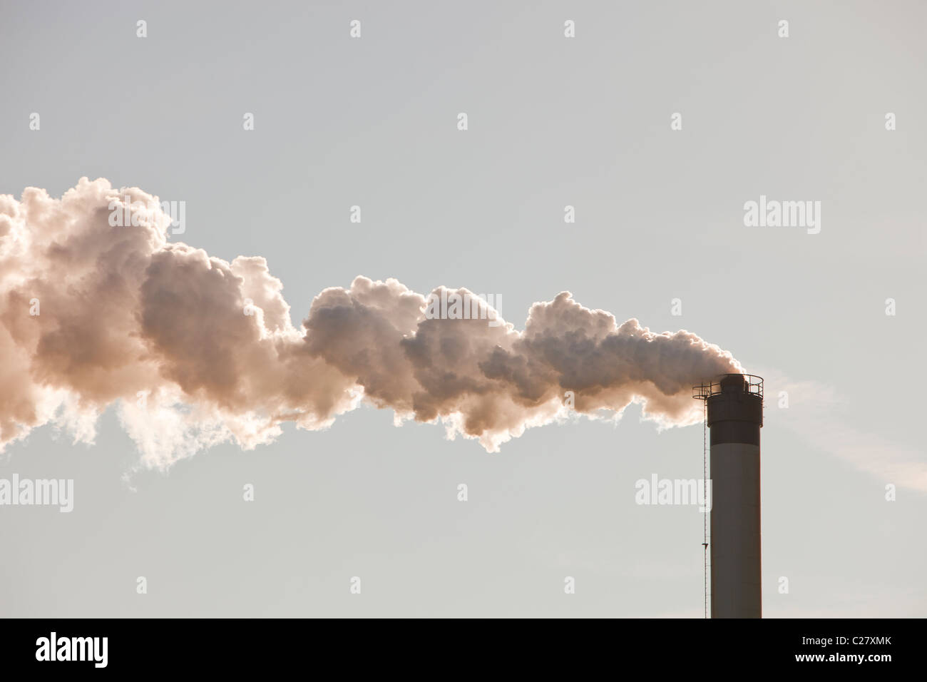 Emissionen von Jäger Tioxide arbeitet bei Seal Sands auf Teeside, Nord-Ost, UK. Stockfoto