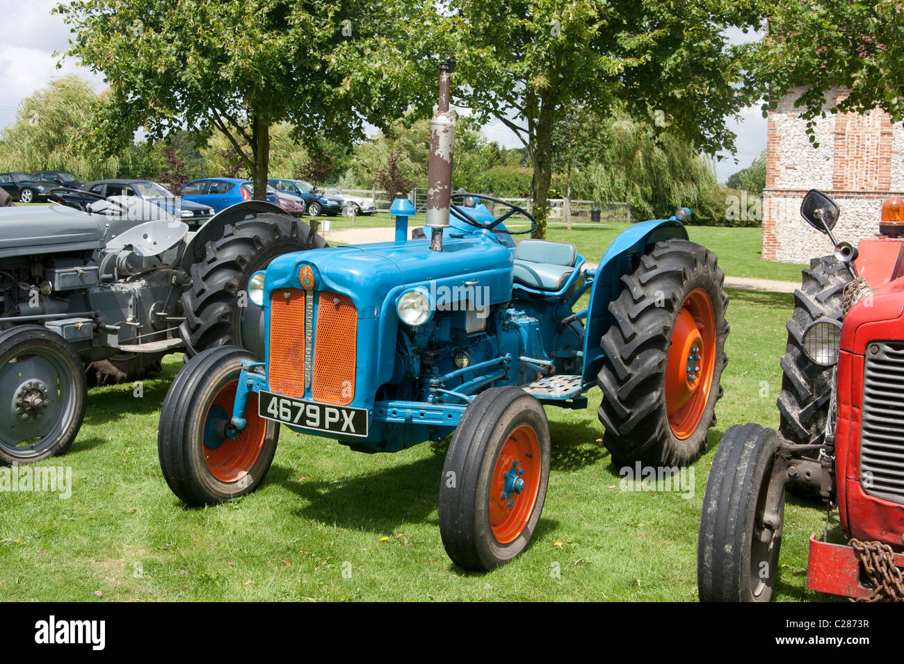 Fordson Dexta Traktor bei Anzeige von Oldtimer-Traktoren, England Stockfoto