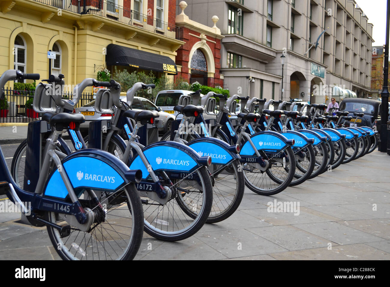 "Boris Bikes" in der Nähe von Gloucester Road Station, South Kensington, London Stockfoto