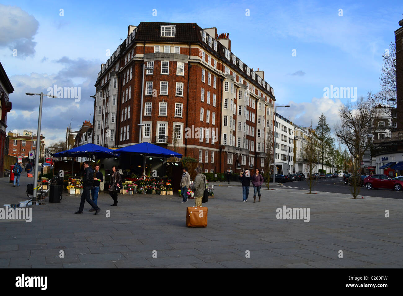 Von South Kensington u-Bahnstation South Side, London, UK ARTIFEX LUCIS Stockfoto