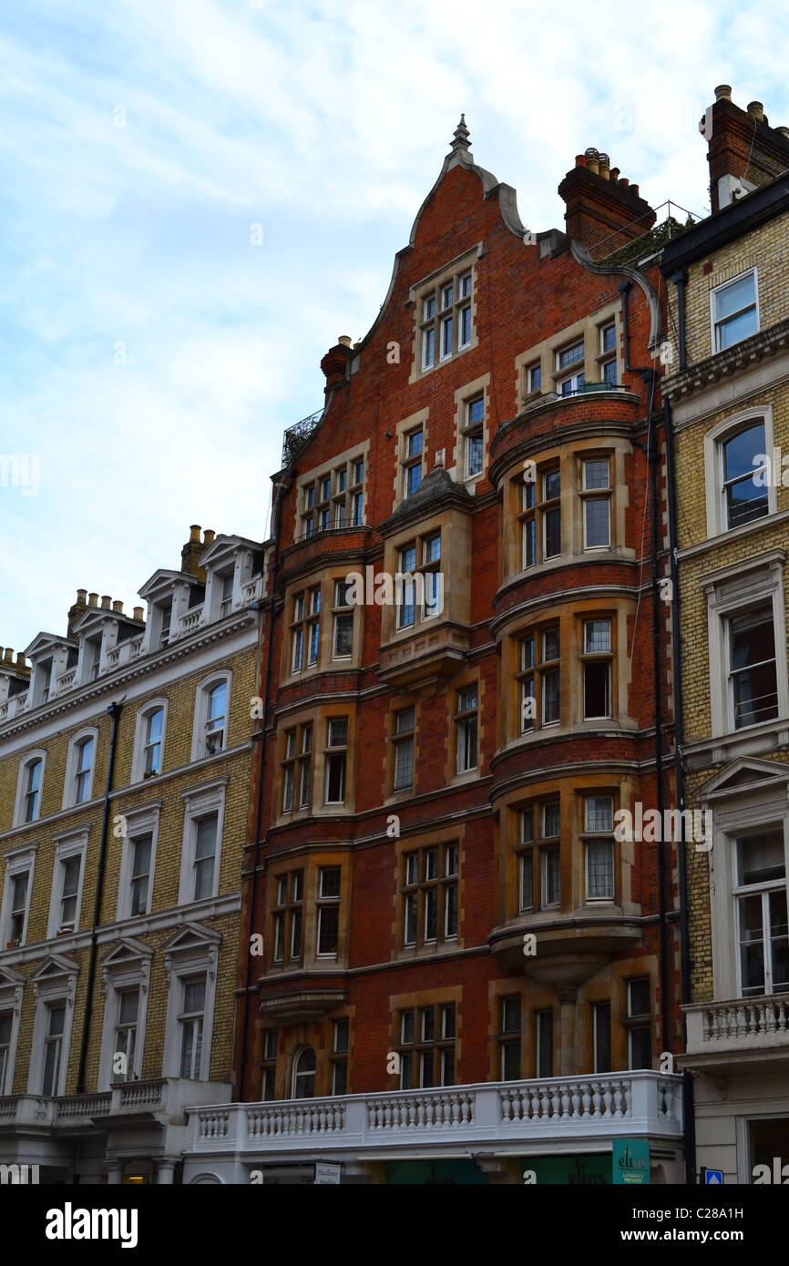 Roten Backsteinfassade in South Kensington, London, UK ARTIFEX LUCIS Stockfoto