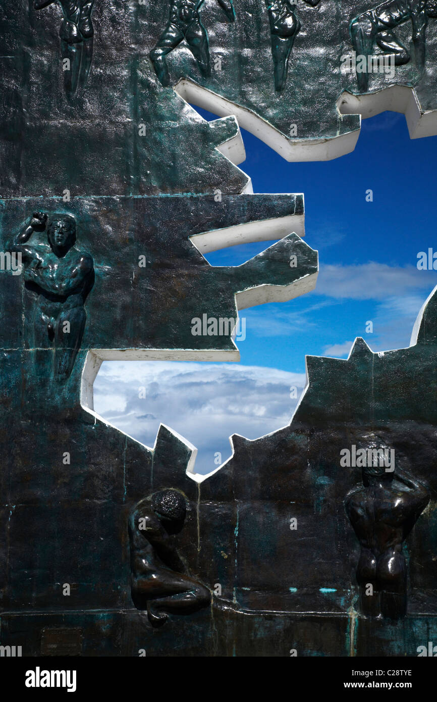 Ushuaia in Feuerland, Argentinien. Die Isla Malvinas (Falkland-Inseln) und der Falkland-Krieg-Denkmal. Stockfoto