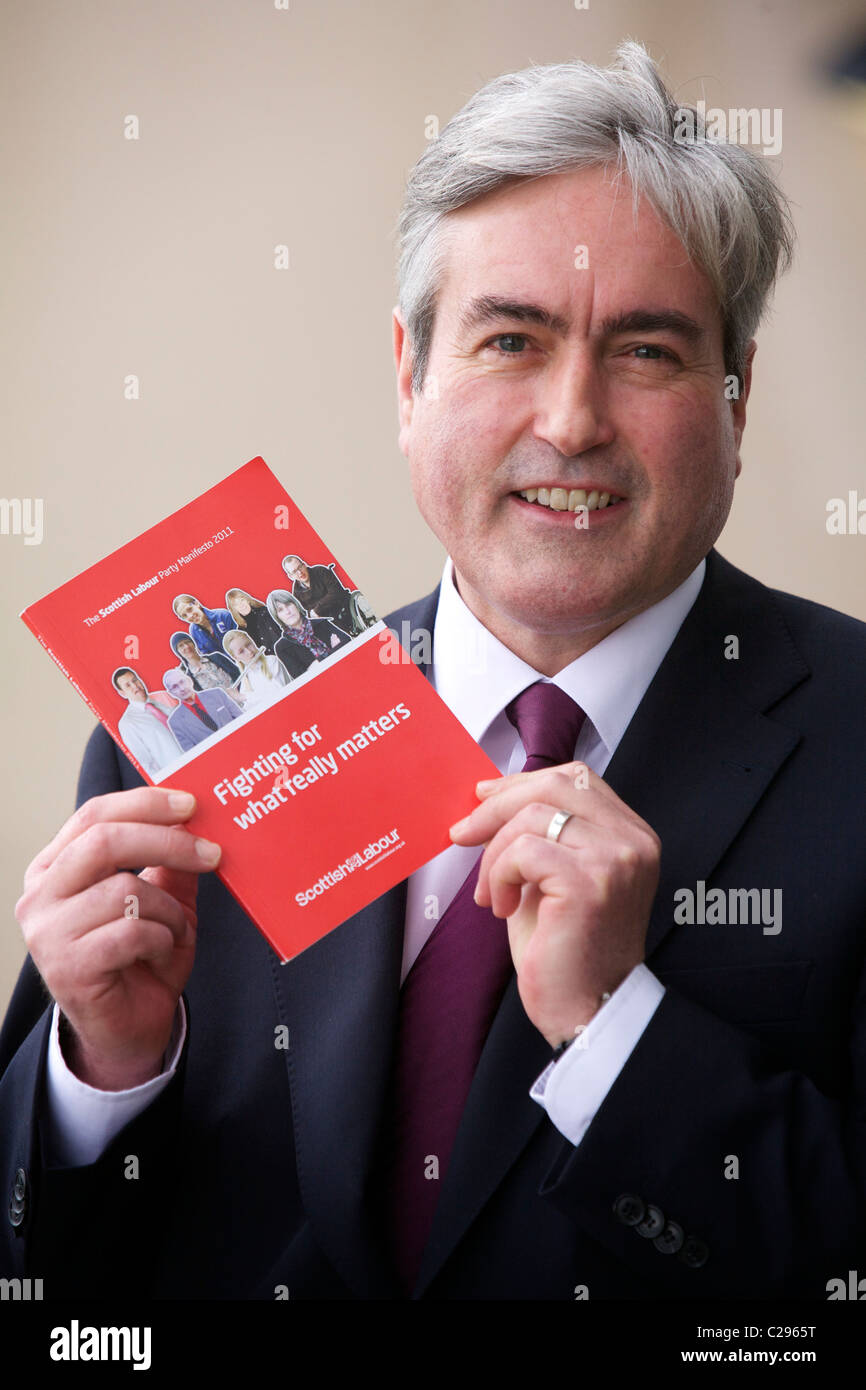 Iain Gray startet Scottish Labour Manifest Stockfoto