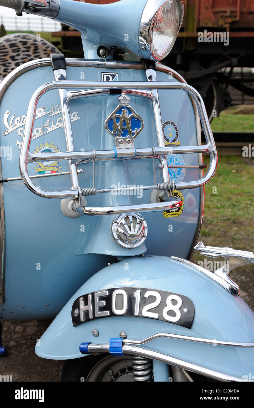 Vespa Sportique Scooter England uk Stockfoto