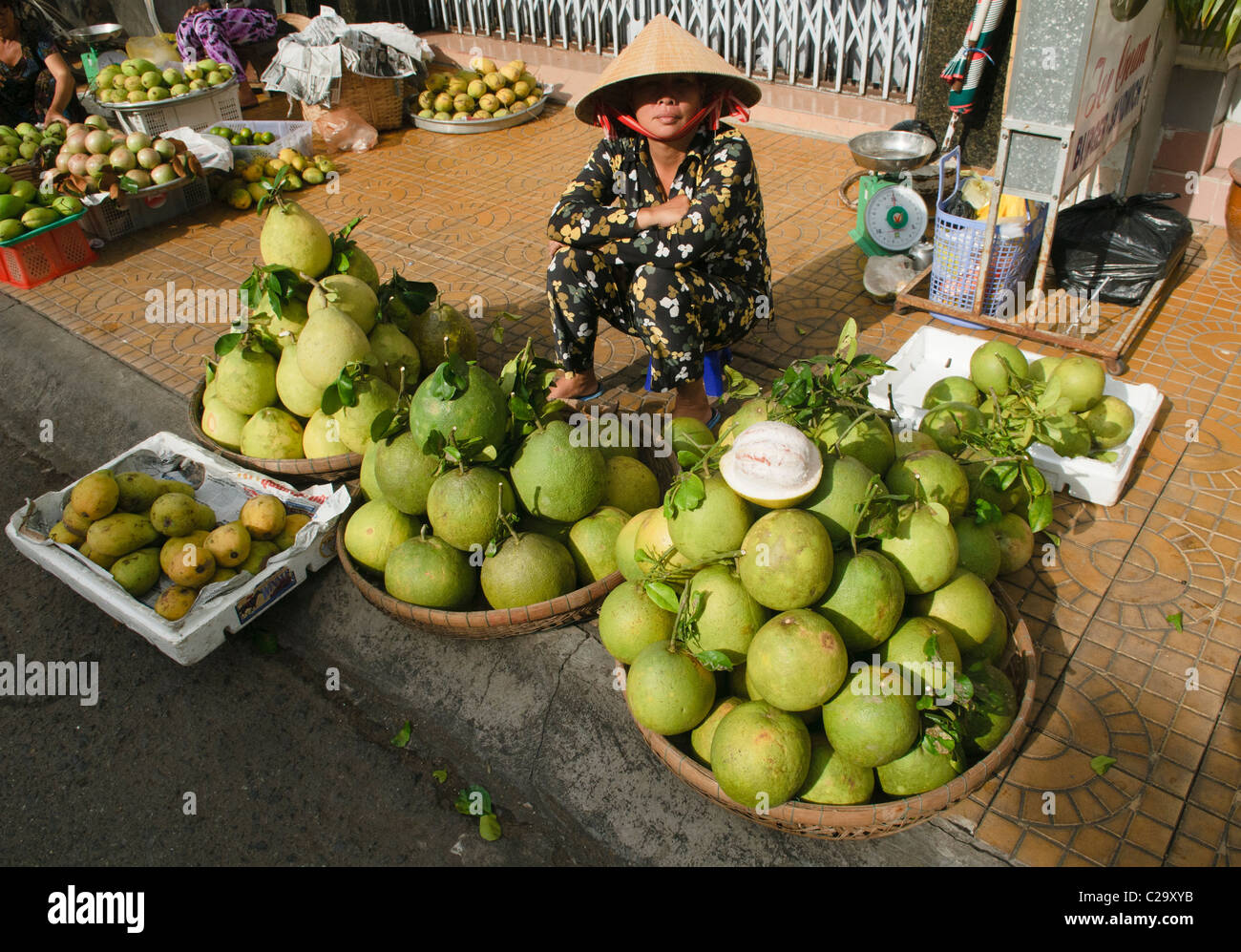 Pomelo Frucht auf dem Markt auf der Insel Phu Quoc in Vietnam Stockfoto